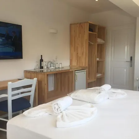 Hotell Pearl Hersonissos (Crete)